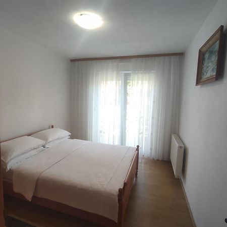 Apartman Bor Лівно Екстер'єр фото