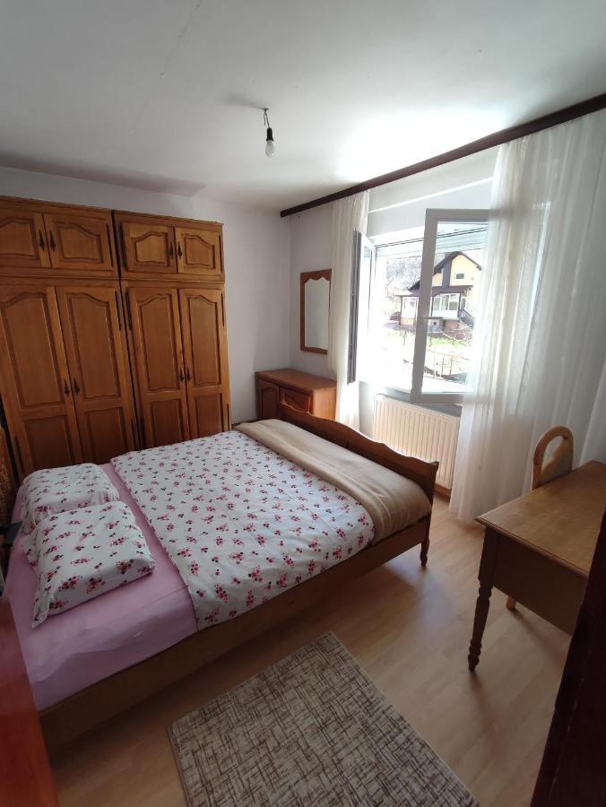 Apartman Bor Лівно Екстер'єр фото