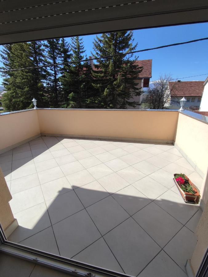 Apartman Bor Лівно Екстер'єр фото