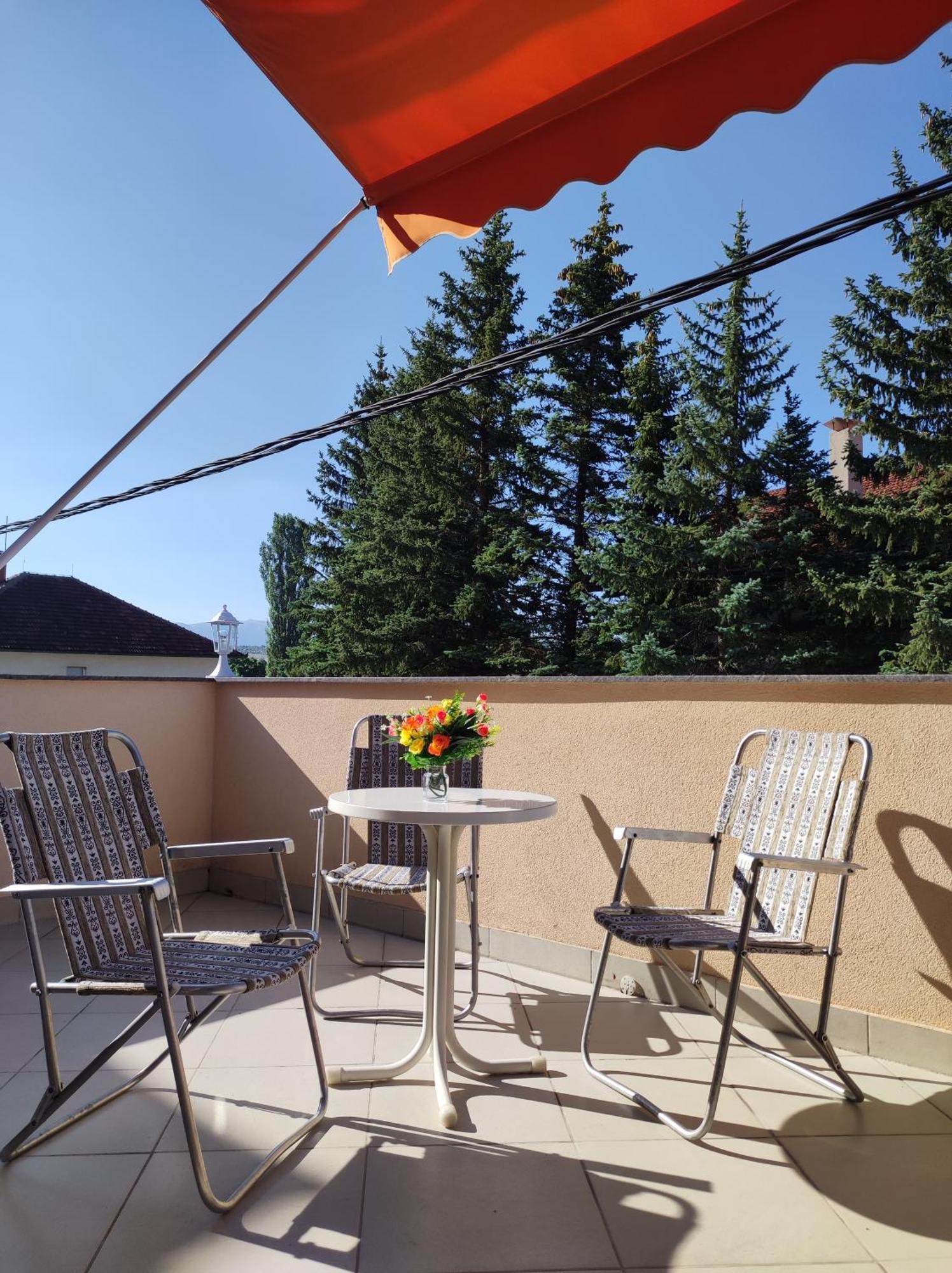 Apartman Bor Лівно Екстер'єр фото
